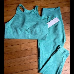 Seafoam green seamless set